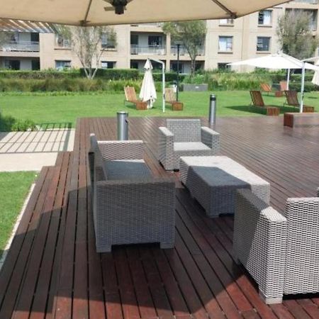 Emabheleni Executive Suites Westpoint Johannesburg Bagian luar foto